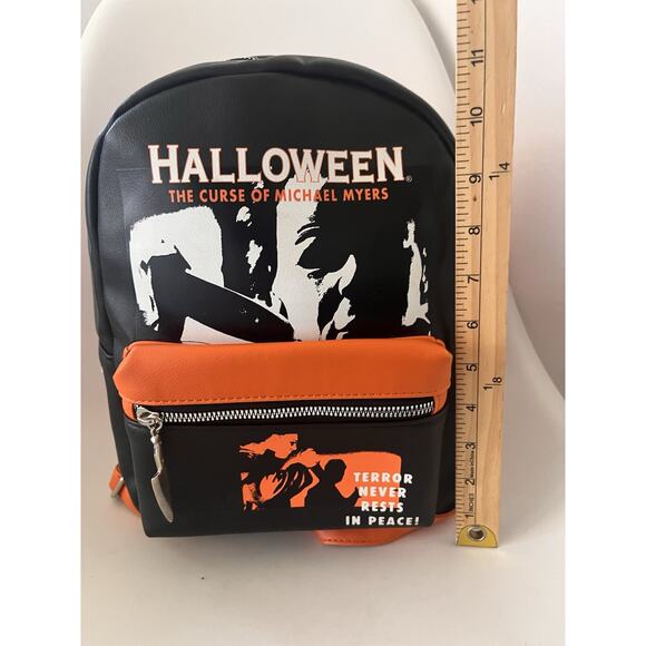Halloween The Curse of Michael Myers Mini Backpack Horror Bioworld Black Orange